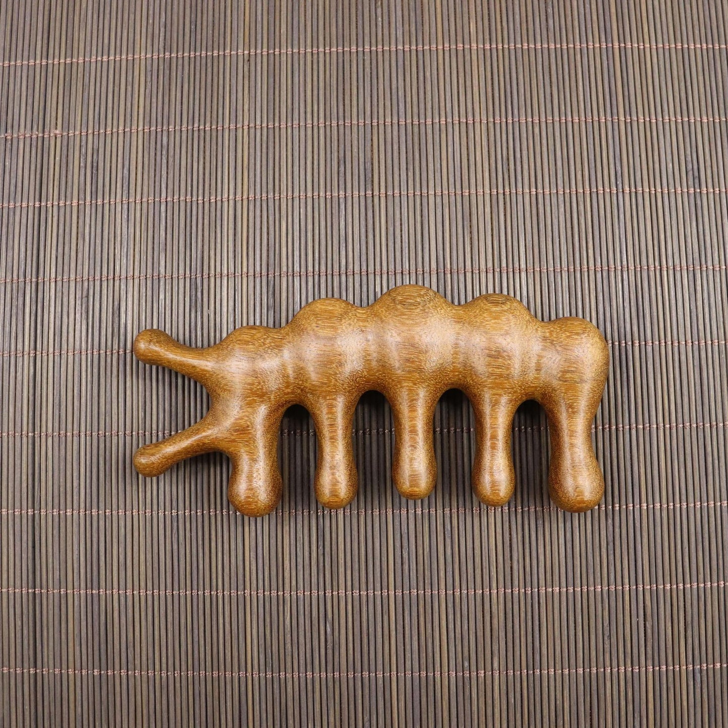 Golden Sandalwood Scalp Massager with Five Teeth
