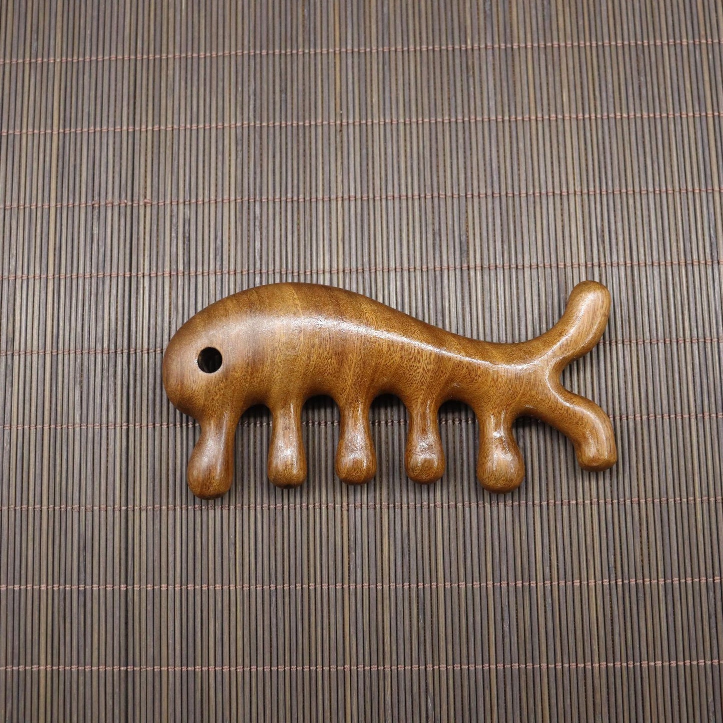 Golden Sandalwood Scalp Massager with Five Teeth